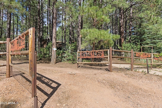 3910 Larson Loop, Forest Lakes, AZ 85931 - view of yard featuring a gate