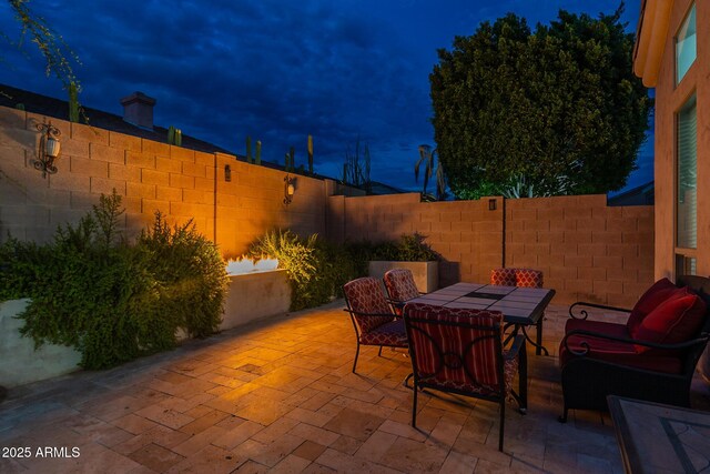 9678 E Voltaire Dr, Scottsdale, AZ 85260 - fenced backyard featuring a patio area and outdoor dining space