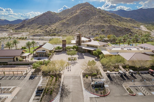 view of mountain feature with a residential view