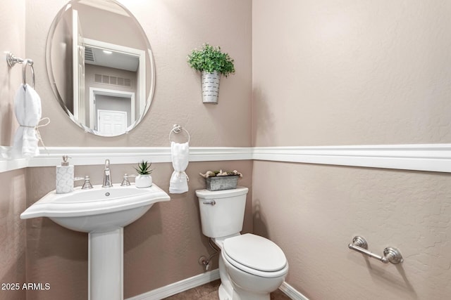 5541 W Desperado Way, Phoenix, AZ 85083 - bathroom with toilet and baseboards