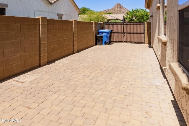 5541 W Desperado Way, Phoenix, AZ 85083 - view of patio with a gate