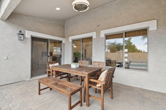 1070 S Amber St, Chandler, AZ 85286 - view of patio featuring outdoor dining space