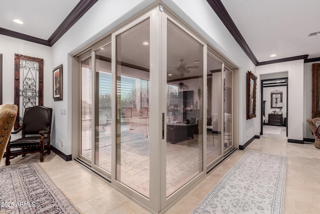 doorway with crown molding