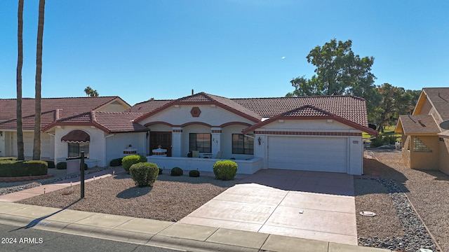 view of front facade with a garage