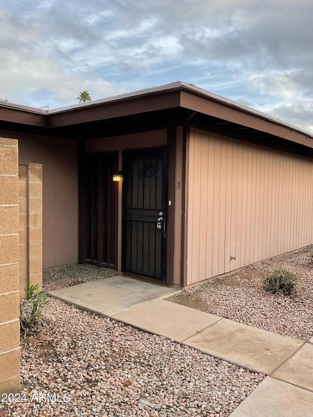 view of property entrance