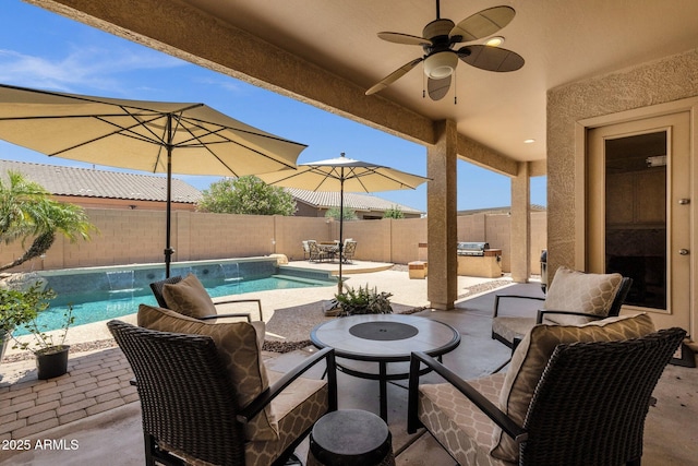 2069 E Winchester Way, Chandler, AZ 85286 - fenced backyard with a patio area and a ceiling fan