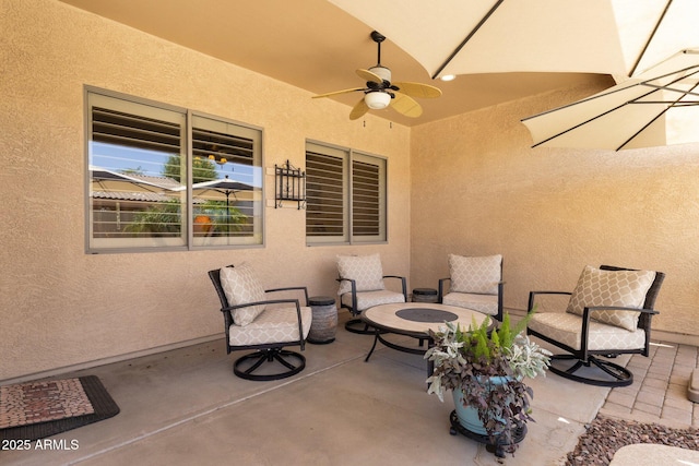 2069 E Winchester Way, Chandler, AZ 85286 - view of patio / terrace featuring a ceiling fan