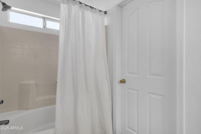 2545 E Harrison Ct, Gilbert, AZ 85295 - bathroom with shower / bath combo