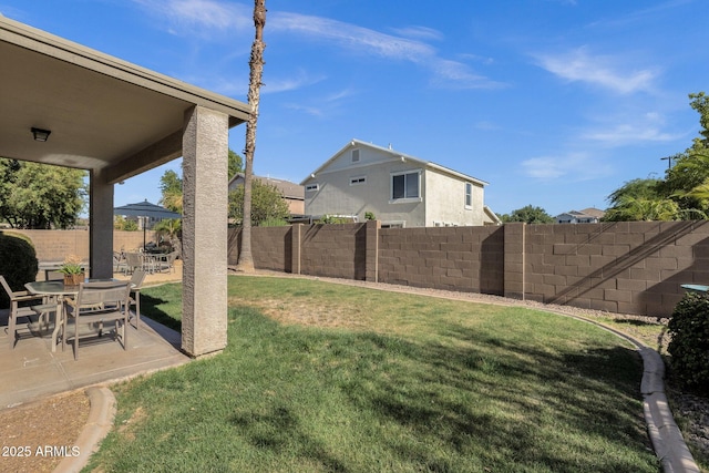 2545 E Harrison Ct, Gilbert, AZ 85295 - fenced backyard with a patio area