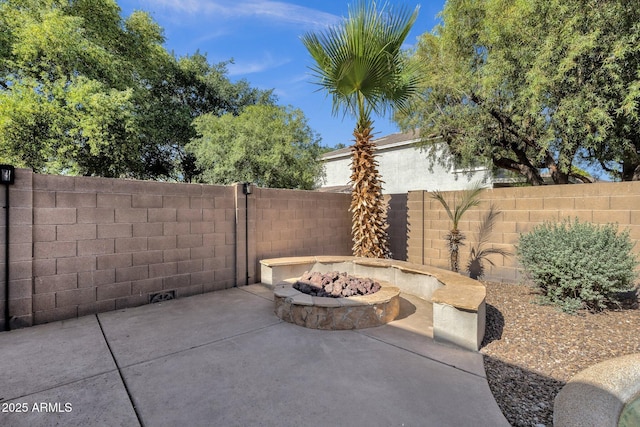 2545 E Harrison Ct, Gilbert, AZ 85295 - view of patio / terrace with an outdoor fire pit