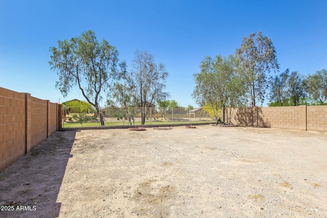 24479 W Mobile Ln, Buckeye, AZ 85326 - view of yard with fence