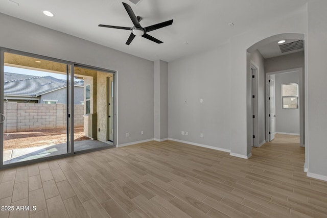 empty room with ceiling fan