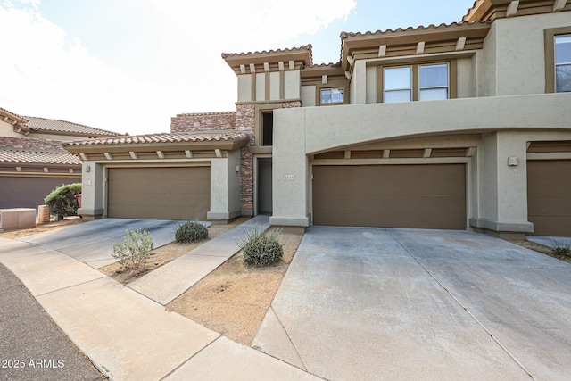 19700 N 76th St Unit 1124, Scottsdale, AZ 85255 - multi unit property featuring a tile roof, driveway, and stucco siding