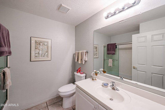 19700 N 76th St Unit 1124, Scottsdale, AZ 85255 - bathroom featuring a textured ceiling, visible vents, toilet, tile patterned floors, and vanity