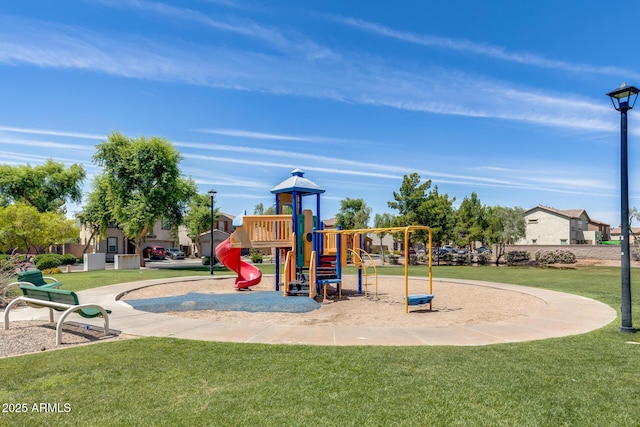9 N 87th Ln N, Tolleson, AZ 85353 - communal playground with a lawn