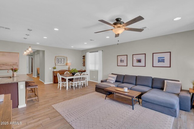6636 E Via Arroyo Largo, Tucson, AZ 85756