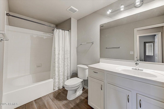 20100 N 78th Pl Unit 2019, Scottsdale, AZ 85255 - full bathroom featuring vanity, wood finished floors, and shower / bath combo