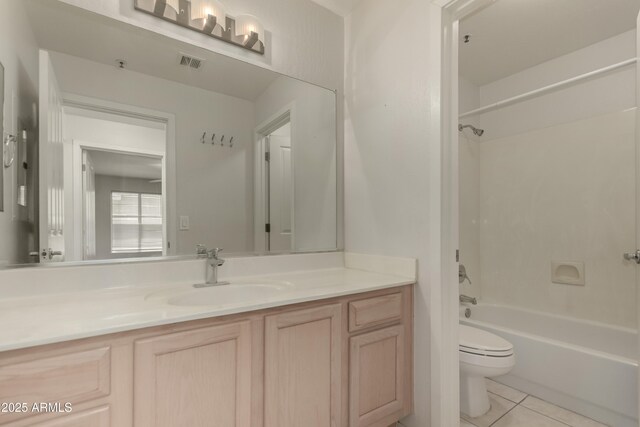 11260 N 92nd St Unit 2102, Scottsdale, AZ 85260 - bathroom featuring vanity, tile patterned flooring, and bathing tub / shower combination