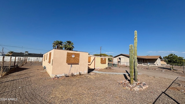 view of manufactured / mobile home