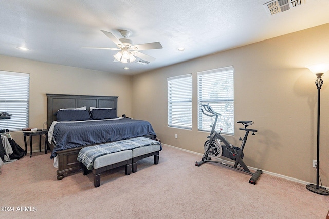 bedroom featuring carpet floors and ceiling fan