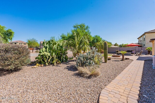 view of yard with a patio