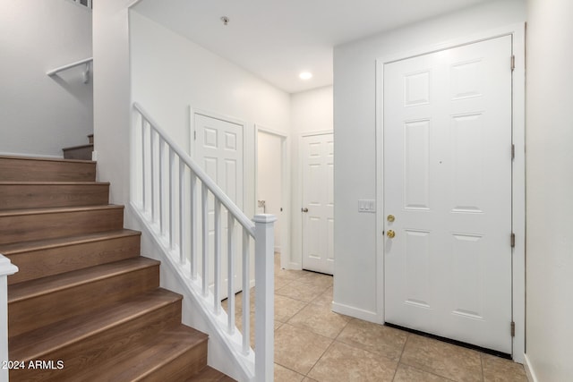 view of tiled entryway