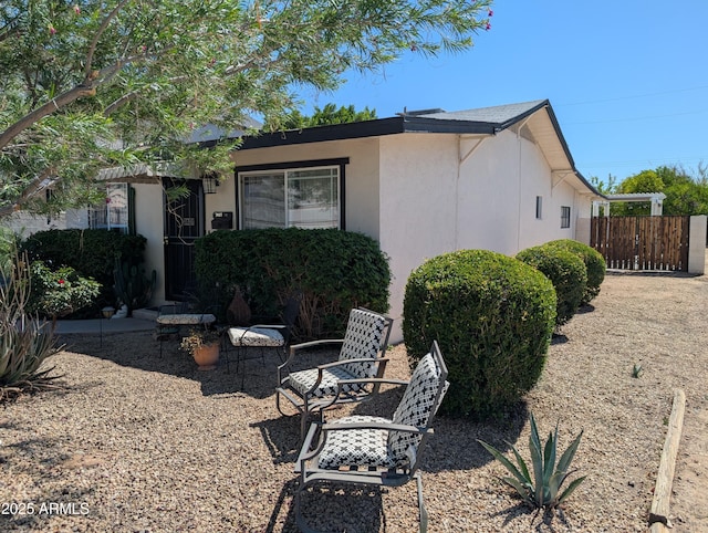 3827 N 8th St, Phoenix, AZ 85014 - view of front of home featuring stucco siding