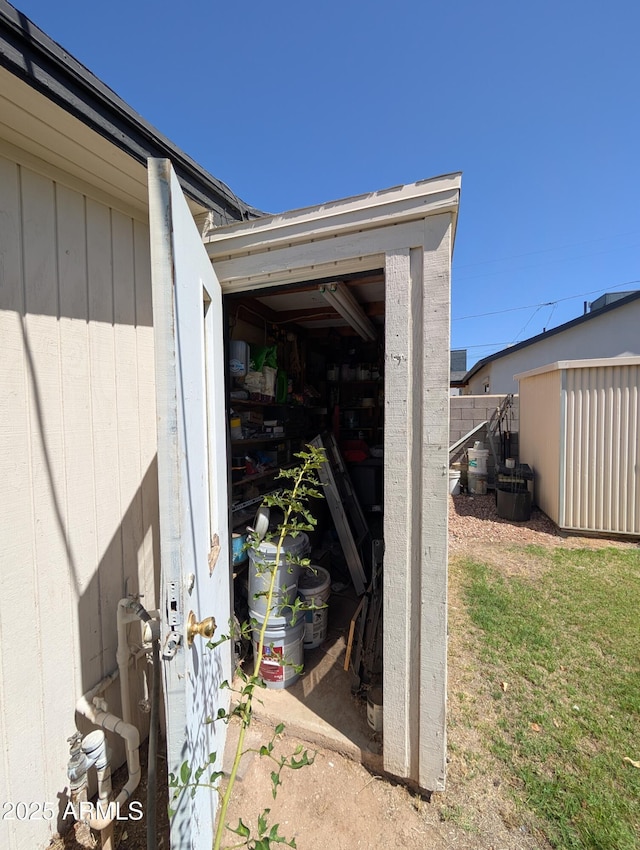 3827 N 8th St, Phoenix, AZ 85014 - view of shed