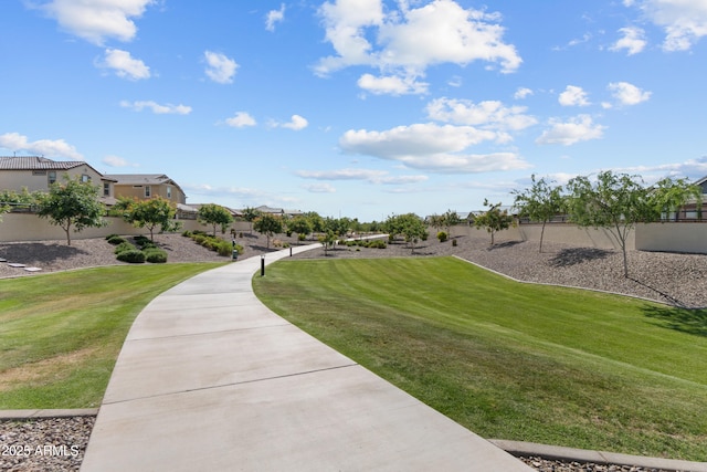 655 S Jacana Ln, Gilbert, AZ 85296 - view of home's community with a yard and a residential view