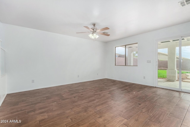 unfurnished room featuring ceiling fan