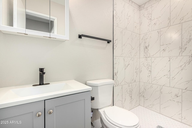 17228 N 16th Dr Unit 3, Phoenix, AZ 85023 - full bath with vanity and a tile shower