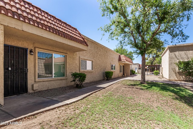 17228 N 16th Dr Unit 3, Phoenix, AZ 85023 - view of grassy yard