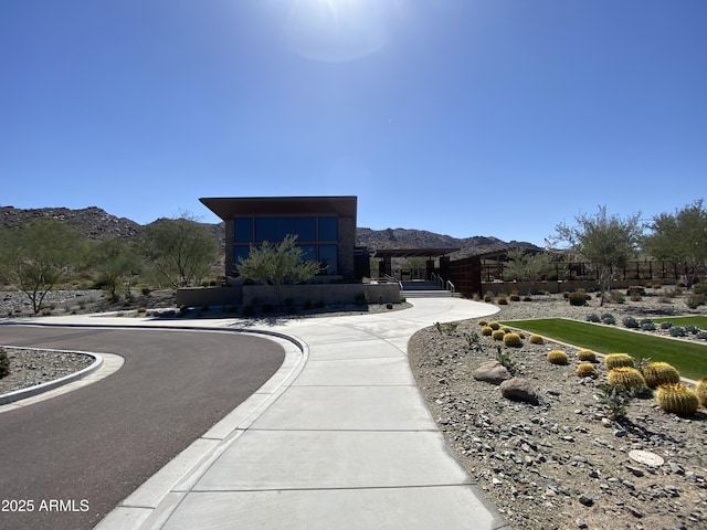 view of property's community featuring a mountain view