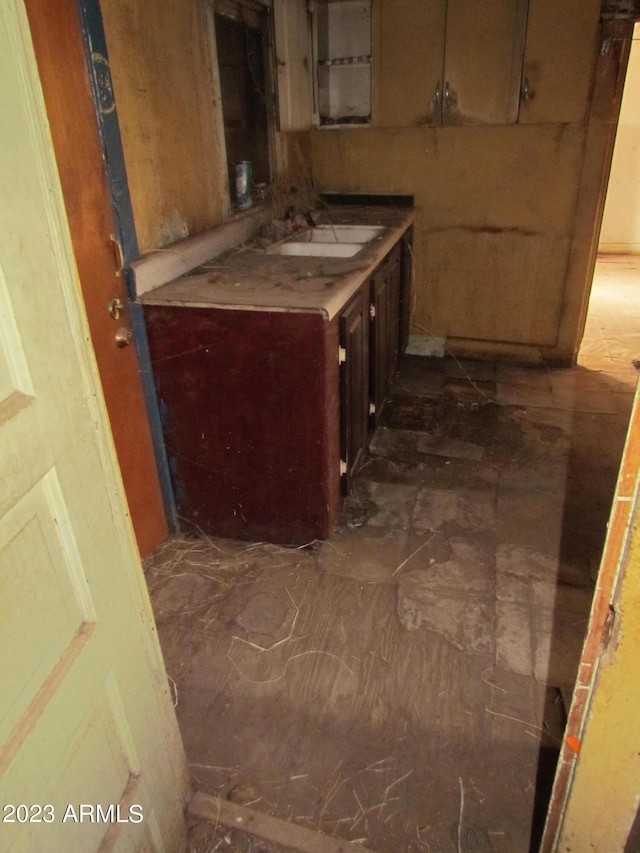 kitchen featuring sink