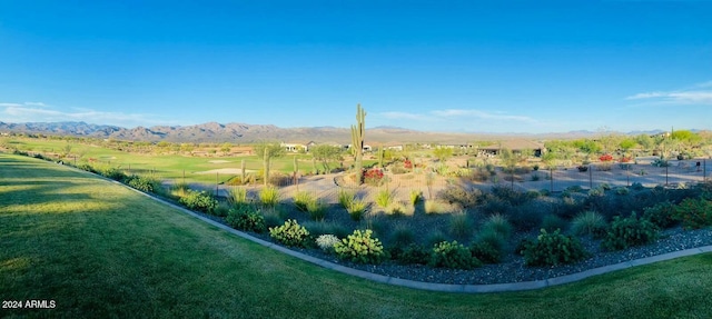 bird's eye view with a mountain view