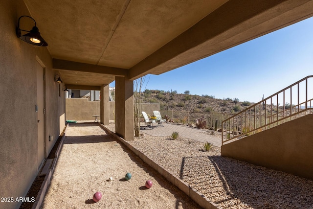 view of yard featuring a patio