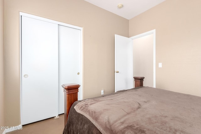 bedroom featuring a closet