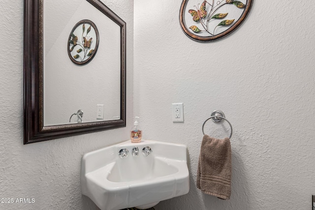 bathroom with sink