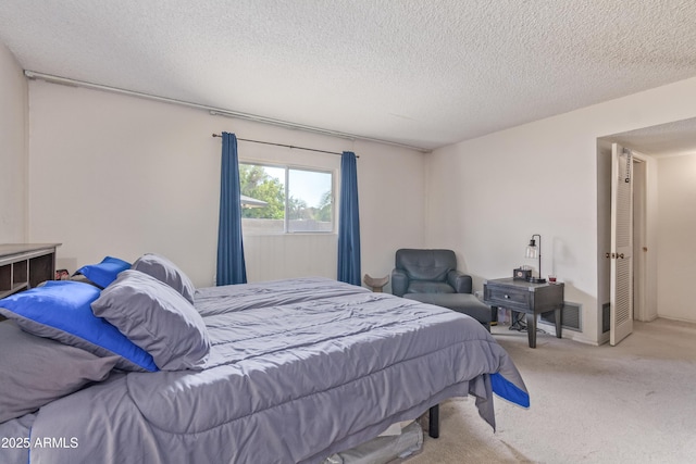 8540 N 43rd Dr, Glendale, AZ 85302 - carpeted bedroom featuring a textured ceiling