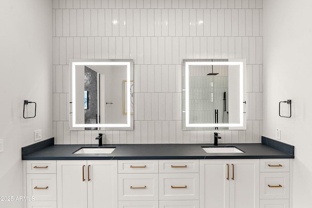 1013 W Ardmore Rd, Phoenix, AZ 85041 - full bathroom featuring double vanity