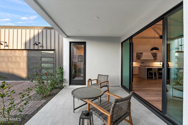 1013 W Ardmore Rd, Phoenix, AZ 85041 - view of patio