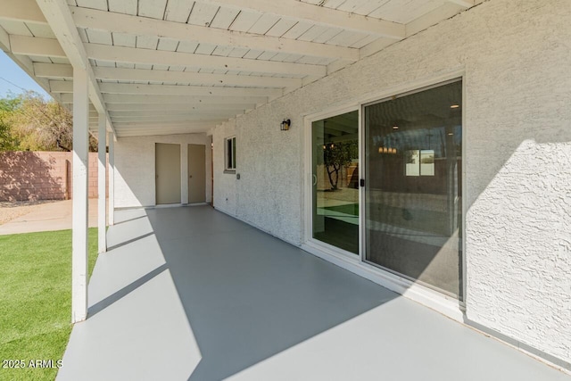 6610 N 15th Ave, Phoenix, AZ 85015 - view of patio / terrace with fence