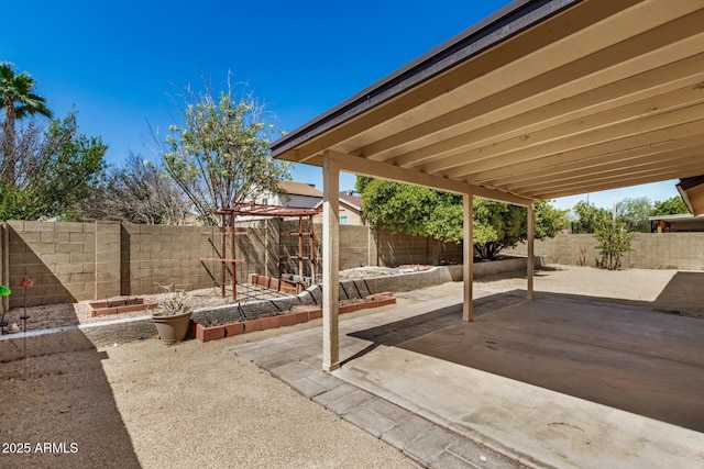 6602 W Ironwood Dr, Glendale, AZ 85302 - fenced backyard featuring a patio