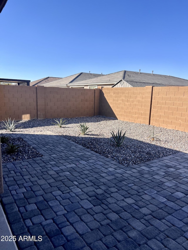 11074 W Tonto St, Avondale, AZ 85323 - view of patio with a fenced backyard