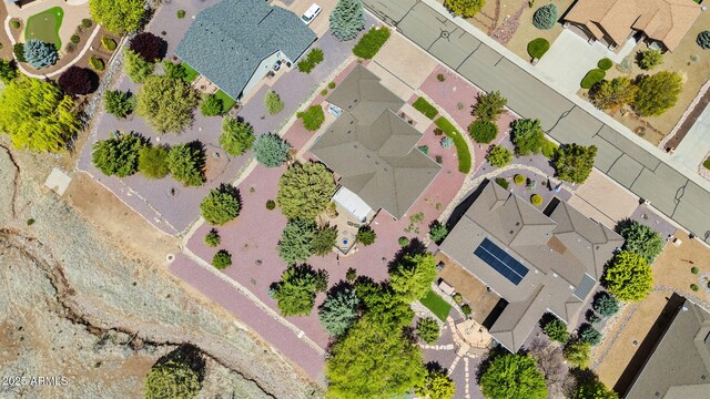 drone / aerial view with a residential view