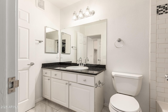 3633 N 3rd Ave Unit 2031, Phoenix, AZ 85013 - full bathroom with vanity and marble look tiles