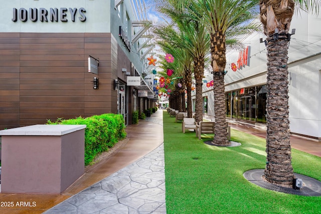 surrounding community with a lawn