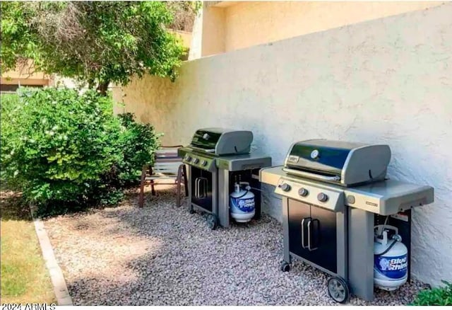 view of patio / terrace with grilling area