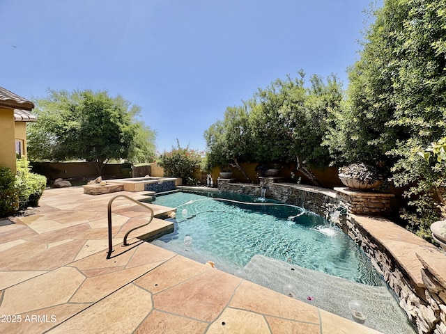 9249 E Desert Arroyos St, Scottsdale, AZ 85255 - view of swimming pool with a patio area, a fenced backyard, and a pool with connected hot tub