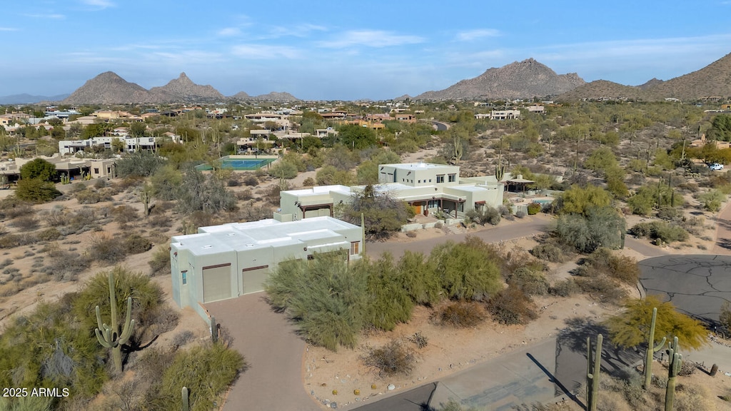 drone / aerial view featuring a mountain view